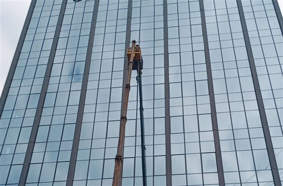 高空換玻璃貴嗎