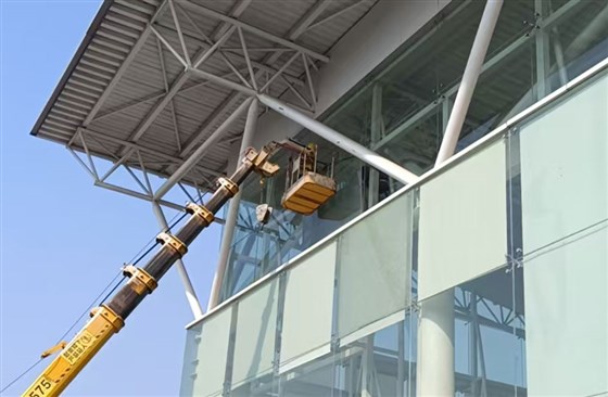 幕墻維修的聯(lián)系方式