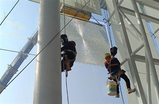 廣州玻璃幕墻維修保養(yǎng)哪家更專(zhuān)業(yè)