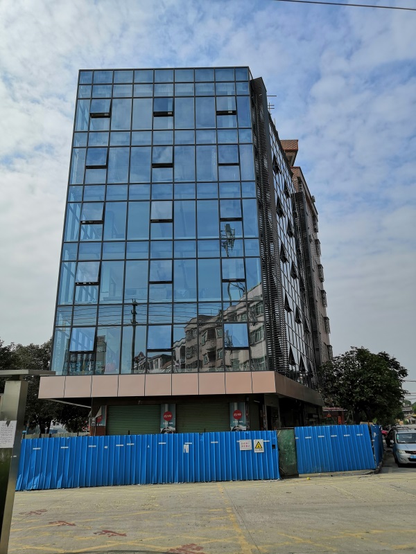 深圳明框玻璃幕墻包工包料多少錢(qián)