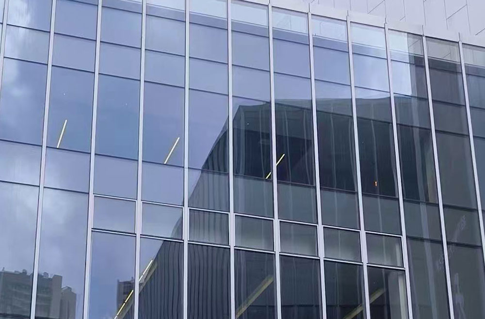 幕墻玻璃多少錢(qián)一平方